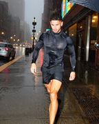 RZLVD Compression Quarter Zip